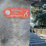 Castagno 1 Sentiero Del Viandante 贝拉诺