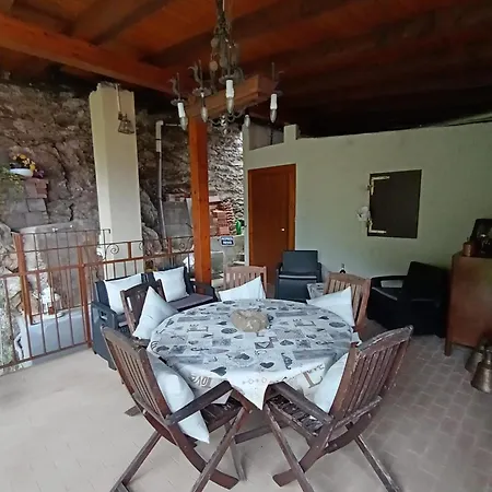 Castagno 1 Sentiero Del Viandante Apartment